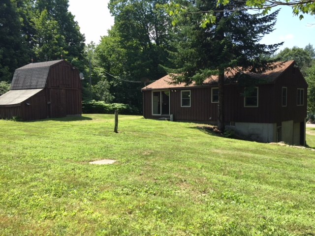 126 Stoneham Road Wakefield, NH 03872 - Photo 3 of 29