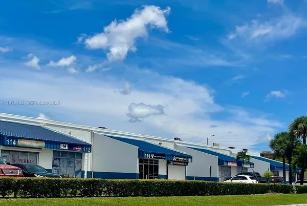 $4,700 | 3100 Milam Dairy Road, Unit 112, Miami, FL 33122