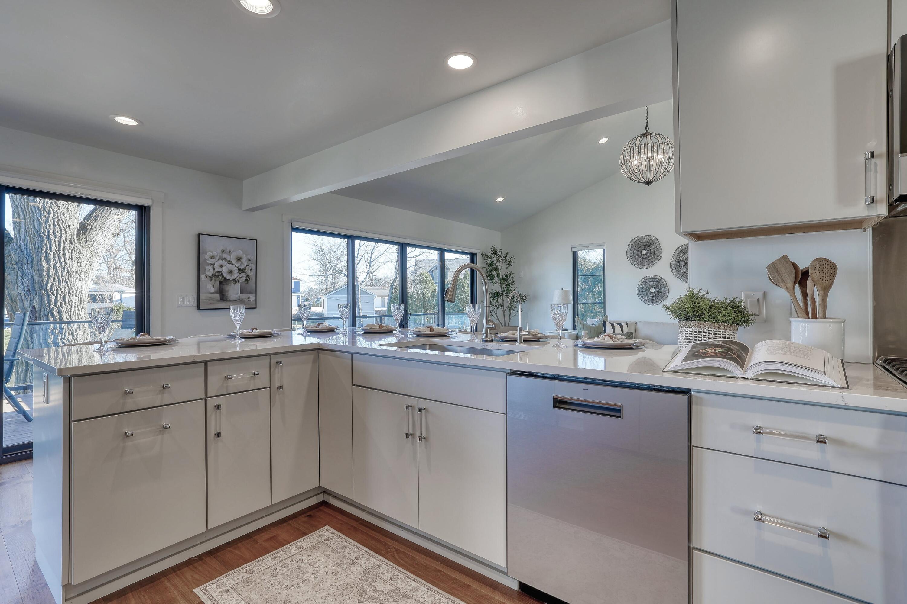 W345N5746 Rd G Oconomowoc, WI 53066 - Photo 23 of 64 Open Concept