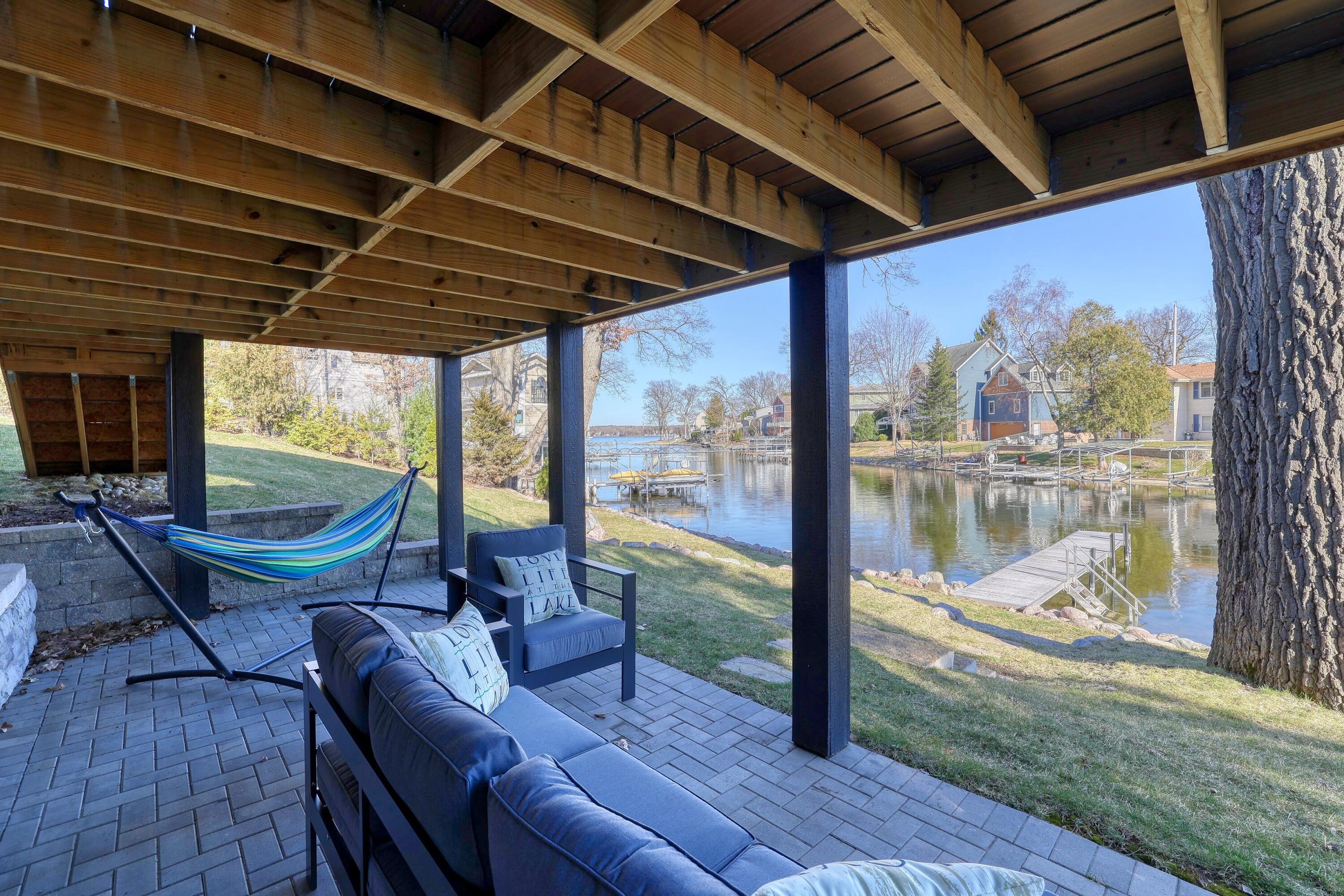 W345N5746 Rd G Oconomowoc, WI 53066 - Photo 50 of 64 Lower Level Patio Lounge Area