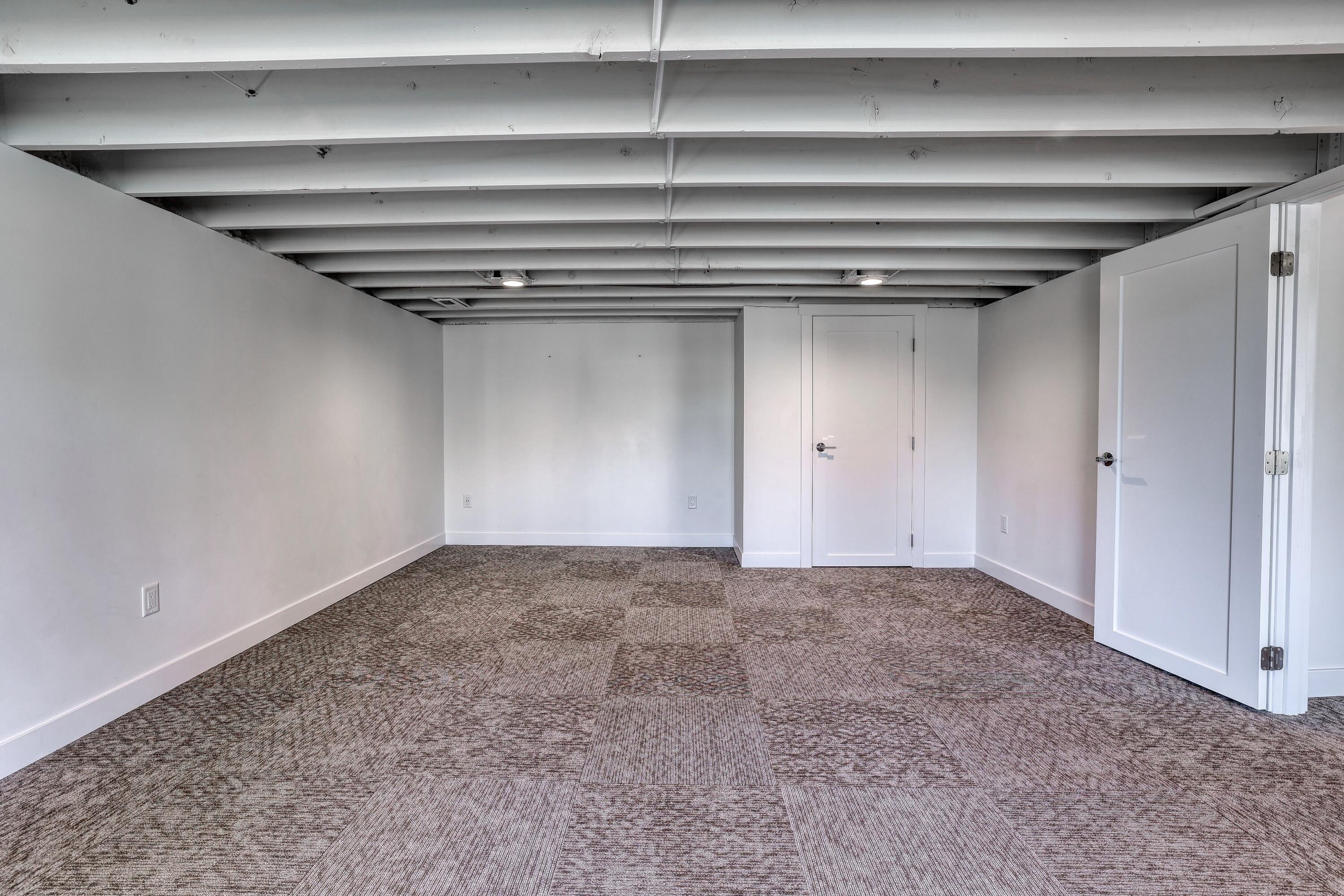 W345N5746 Rd G Oconomowoc, WI 53066 - Photo 54 of 64 Bonus Room Lower