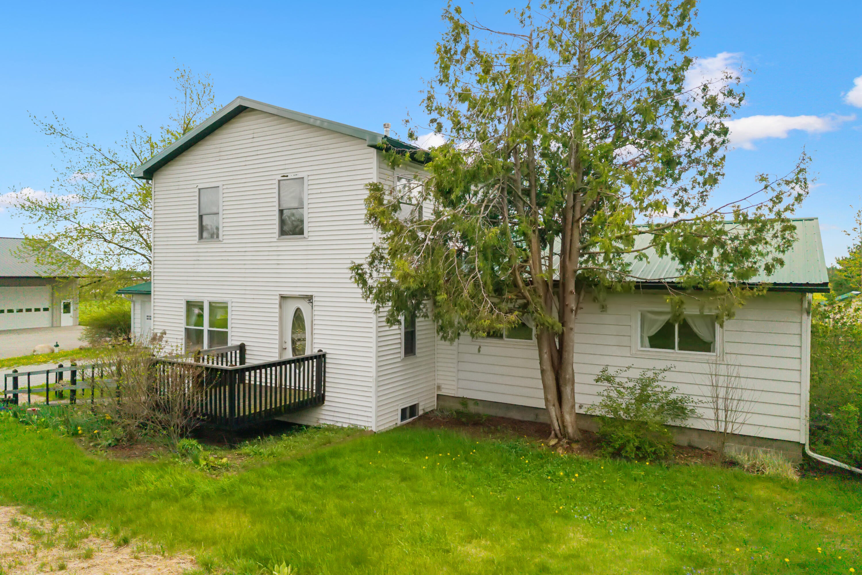 543 West Kittle Road Mio, MI 48647 - Photo 49 of 52 5