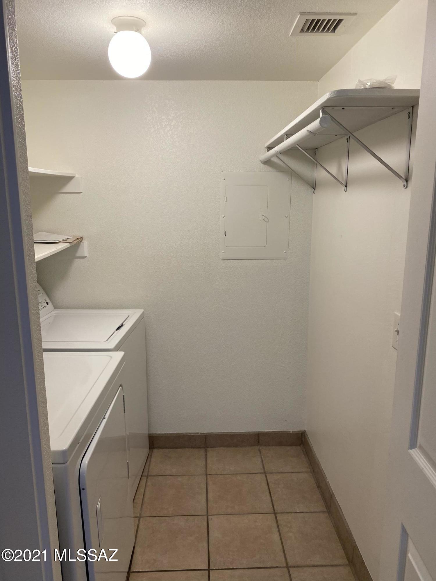 1200 East River Road, Unit D42 Tucson, AZ 85718 - Photo 9 of 19