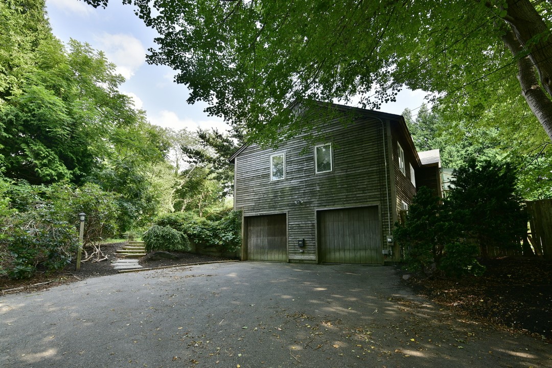 40 West Main Road Little Compton, RI 02837 - Photo 2 of 31