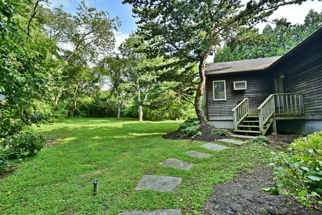 40 West Main Road Little Compton, RI 02837 - Photo 3 of 31