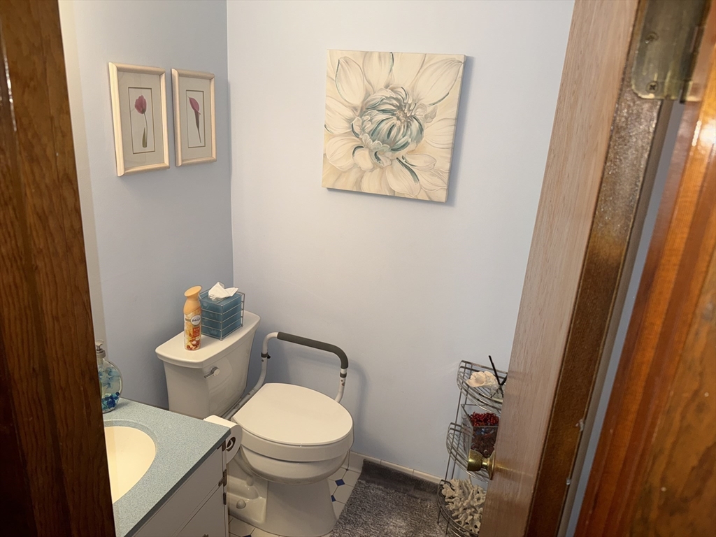 78 Cedarcrest Road Canton, MA 02021 - Photo 9 of 26