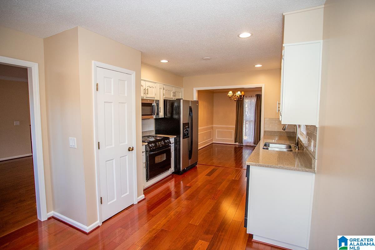 724 Dividing Ridge Drive Birmingham, AL 35244 - Photo 14 of 52