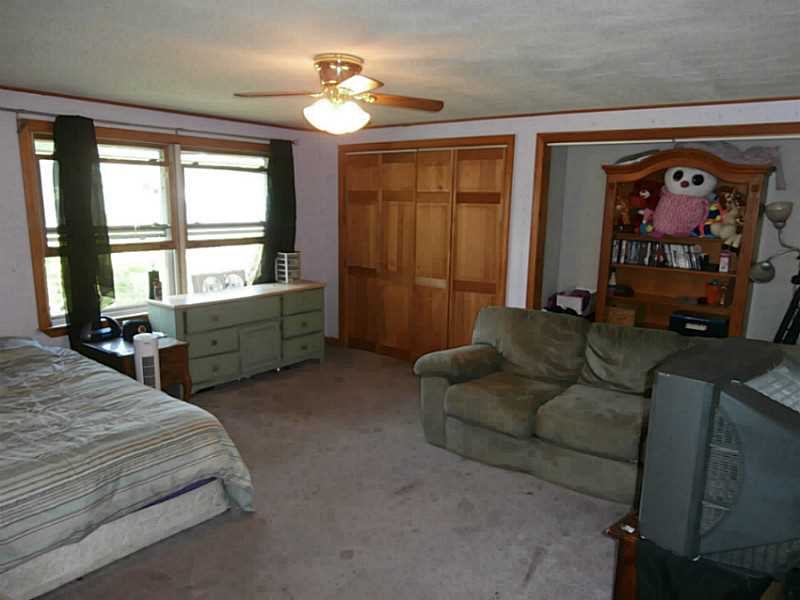 70 Lucas Road Warwick, RI 02818 - Photo 12 of 15 Bedroom.
