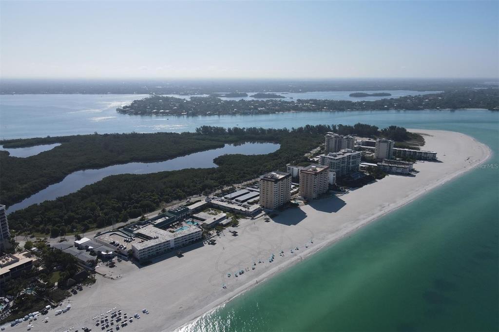 1336 Benjamin Franklin Drive, Unit F2 Sarasota, FL 34236 - Photo 27 of 41