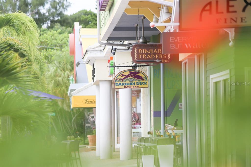 1336 Benjamin Franklin Drive, Unit F2 Sarasota, FL 34236 - Photo 31 of 41