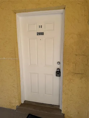$1,800 | 2980 Northwest 55th Avenue, Unit 1D, Lauderhill, FL 33313