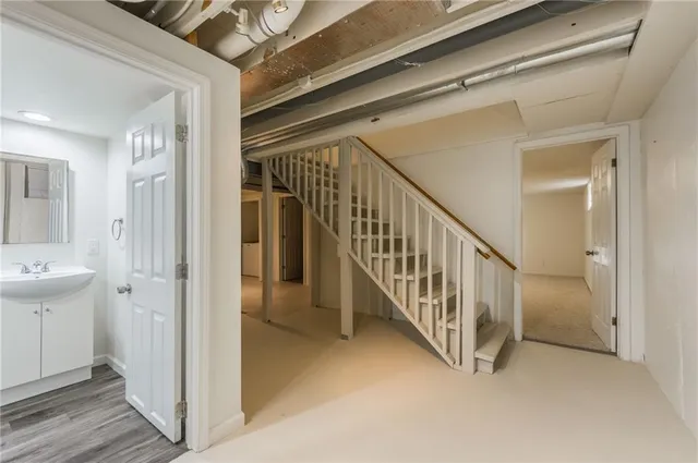 $300,000 | 4016 East Red Bridge Road, Kansas City, MO 64137