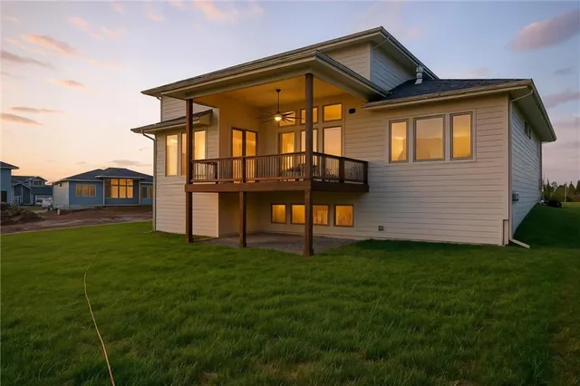 $930,730 | 21913 West 99th Terrace, Lenexa, KS 66220