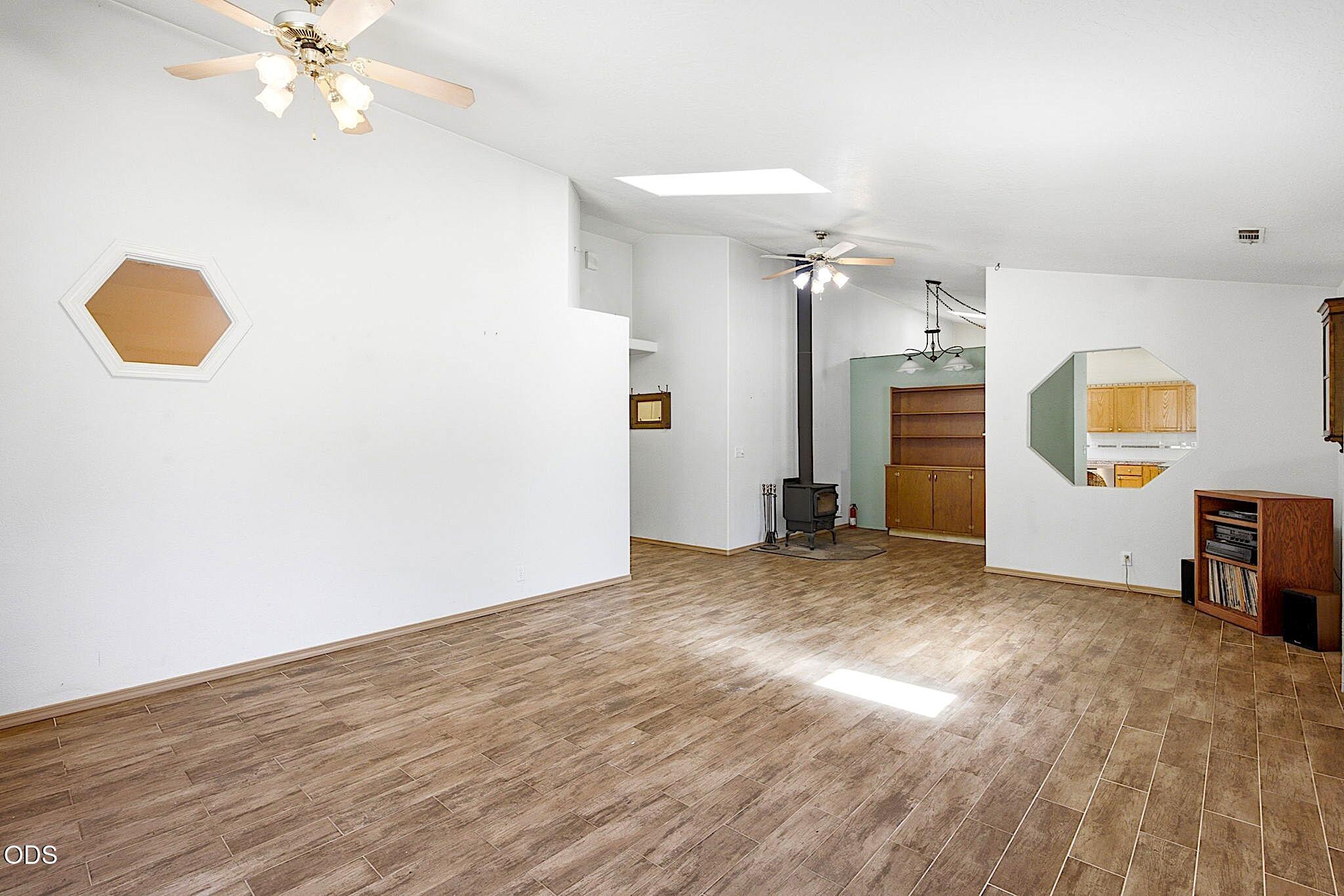 371 Castle Creek Road Grants Pass, OR 97526 - Photo 26 of 71 Gallery Image 26