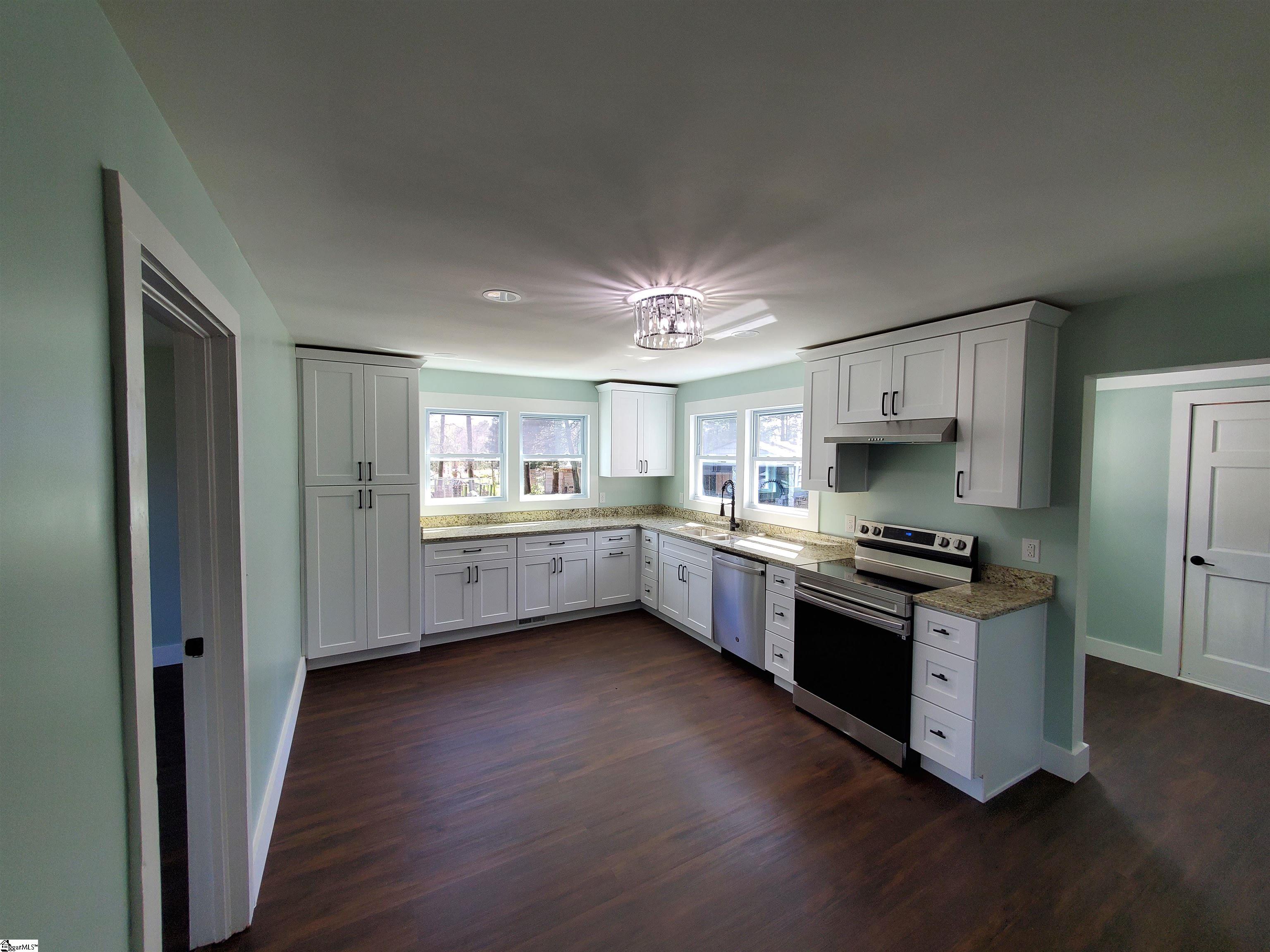2990 Highway 92 Enoree, SC 29335 - Photo 8 of 16 Gallery Image 8