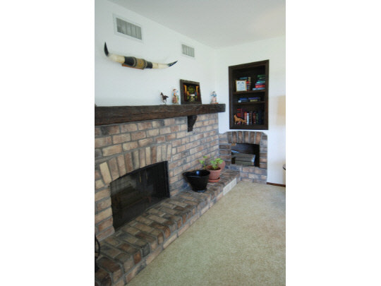 4979 Pelley Road Rockford, IL 61102 - Photo 9 of 11 Gallery Image 9