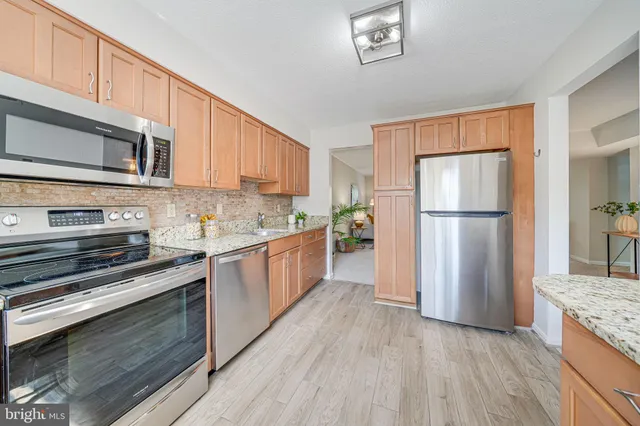$565,000 | 88 North Bedford Street, Unit 88C, Arlington, VA 22201