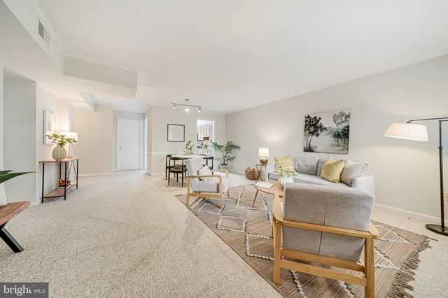 $565,000 | 88 North Bedford Street, Unit 88C, Arlington, VA 22201