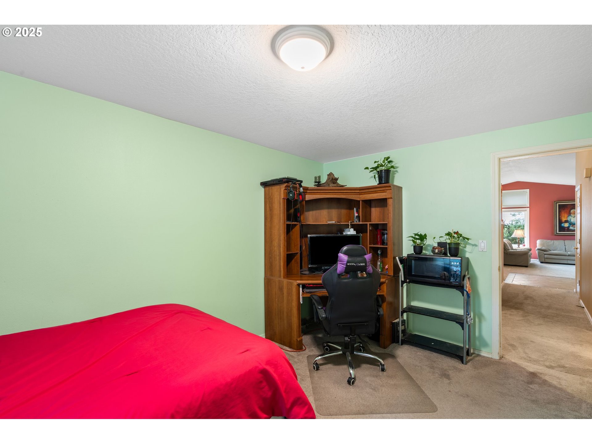 3010 Southwest Phyllis Drive Gresham, OR 97080 - Photo 22 of 48