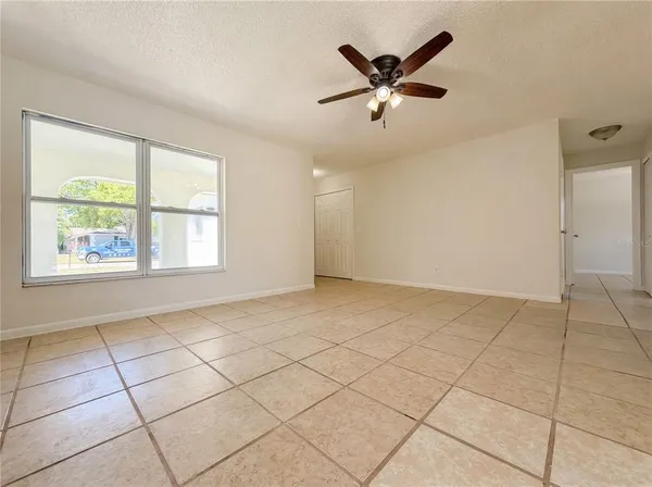 $350,000 | 909 Winchester Court, Brandon, FL 33510