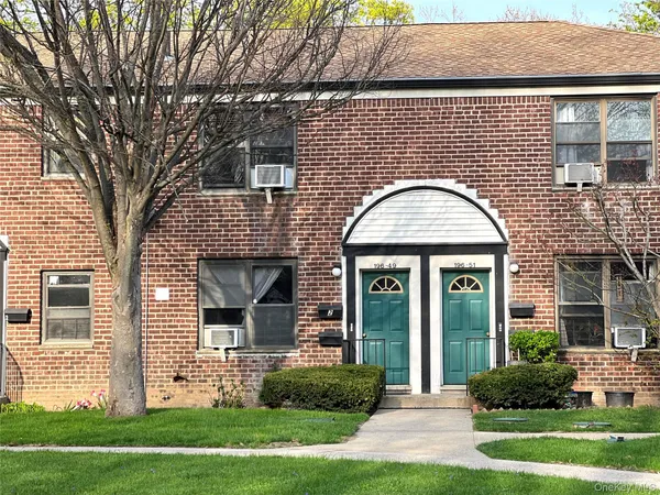 $215,000 | 196-49 69th Avenue, Unit 2 | Fresh Meadows