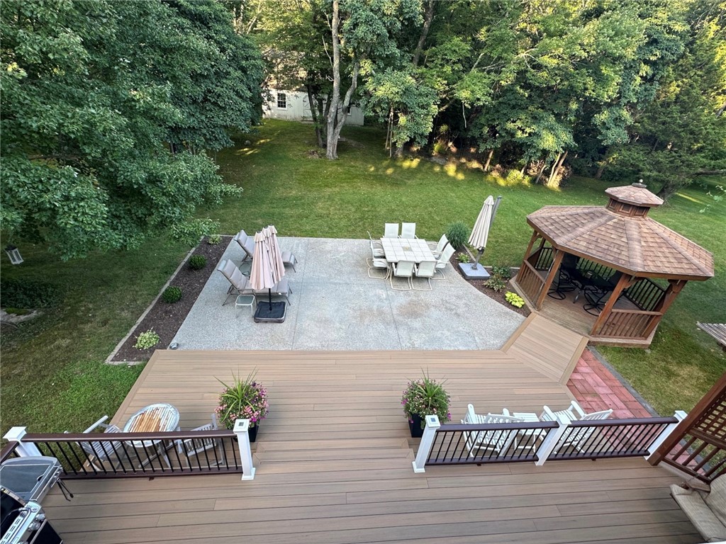 678 Shippeetown Road East Greenwich, RI 02818 - Photo 15 of 16 Gallery Image 15