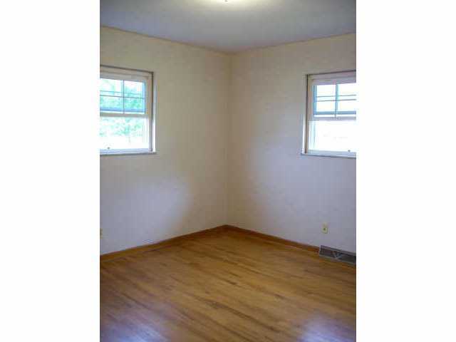 500 Spring Street Lancaster, OH 43130 - Photo 3 of 10 Gallery Image 3