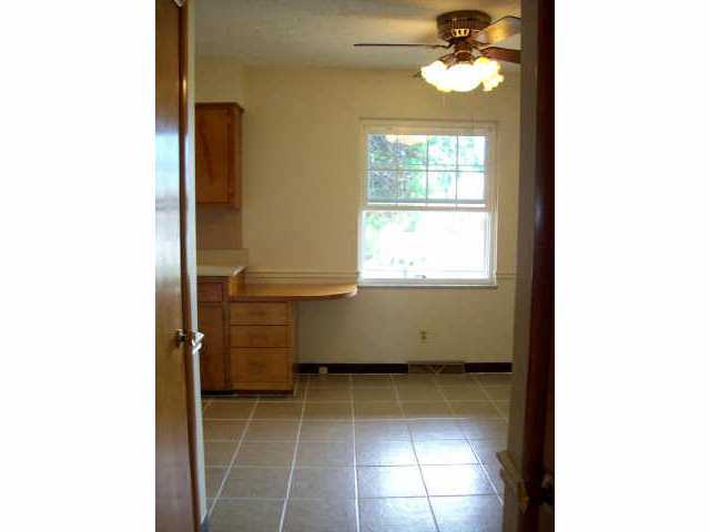 500 Spring Street Lancaster, OH 43130 - Photo 5 of 10 Gallery Image 5