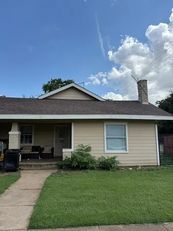 $1,000 | 3300 Avenue H, Fort Worth, TX 76105