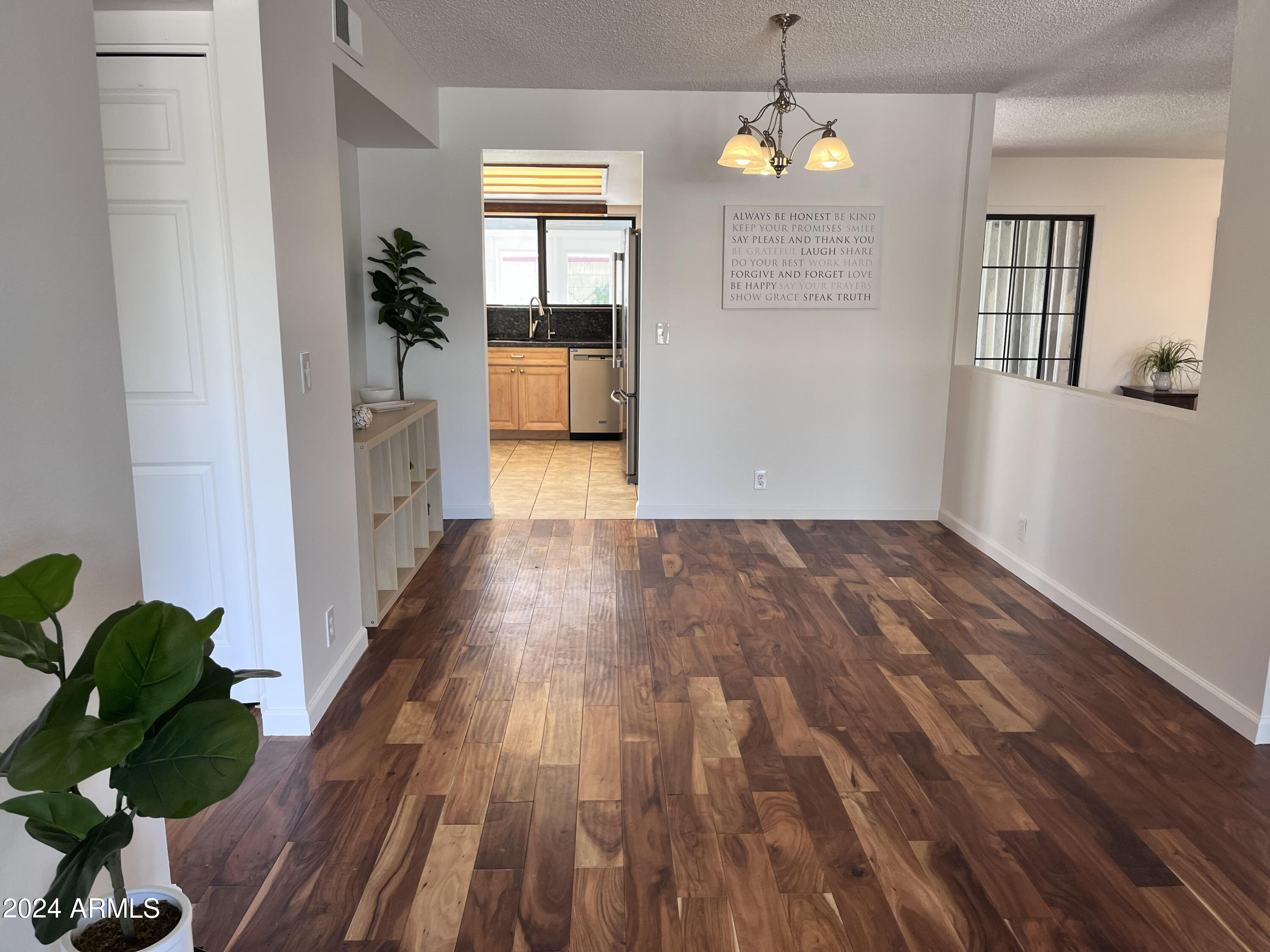 803 West Redfield Road Tempe, AZ 85283 - Photo 13 of 15