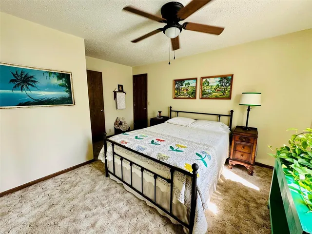 $522,900 | 19270 Cockrell Road, Yukon, MO 65589