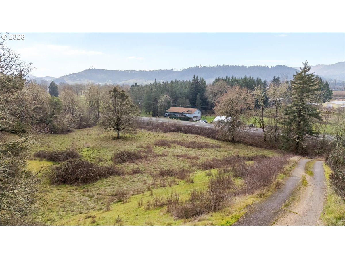 8981 Garden Valley Road Roseburg, OR 97471 - Photo 26 of 34