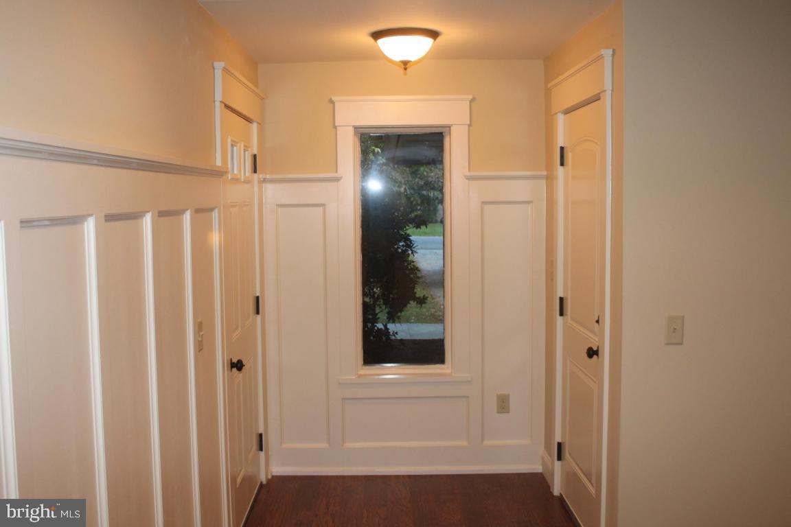 406 Ruth Ridge Drive Lancaster, PA 17601 - Photo 9 of 17 Gallery Image 9
