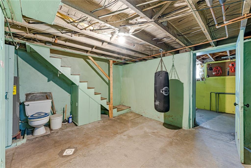 24 Butler Avenue Manor, PA 15665 - Photo 15 of 19