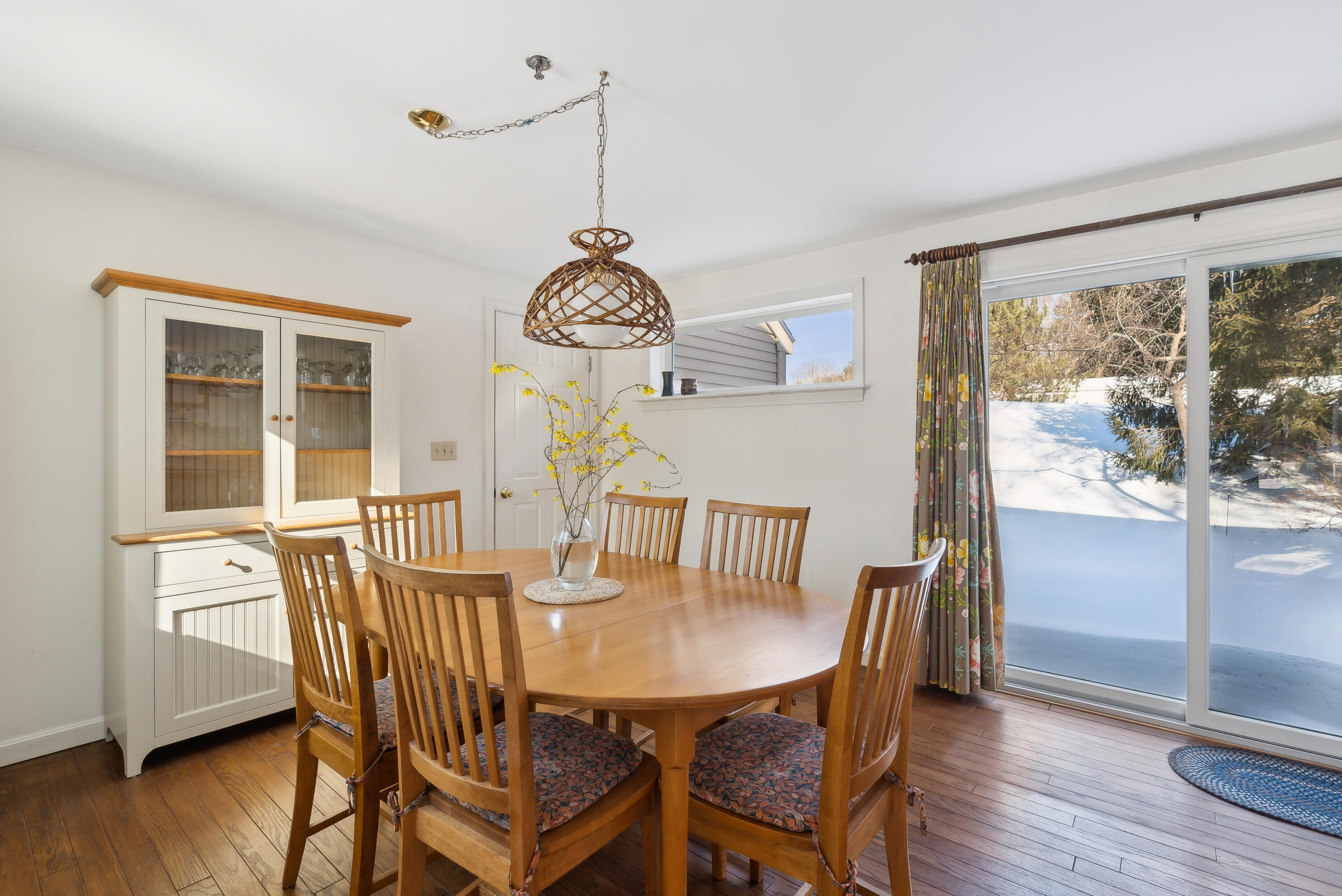 43 Willow Grove Road, Unit 43 Brunswick, ME 04011 - Photo 7 of 42 Dining Room - View toward back yard