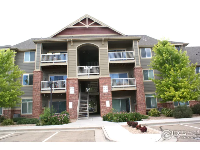 $329,500 | 804 Summer Hawk Drive, Unit 9106, Longmont, CO 80504