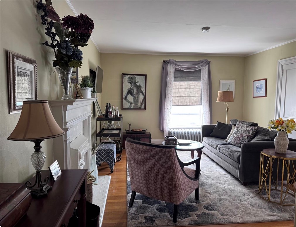 36 Kay Street, Unit 6 Newport, RI 02840 - Photo 3 of 11