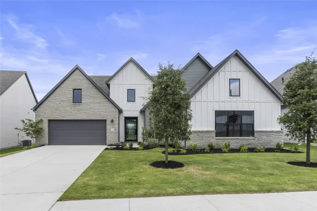 $749,000 | 512 Castillo Bend, Liberty Hill, TX 78642