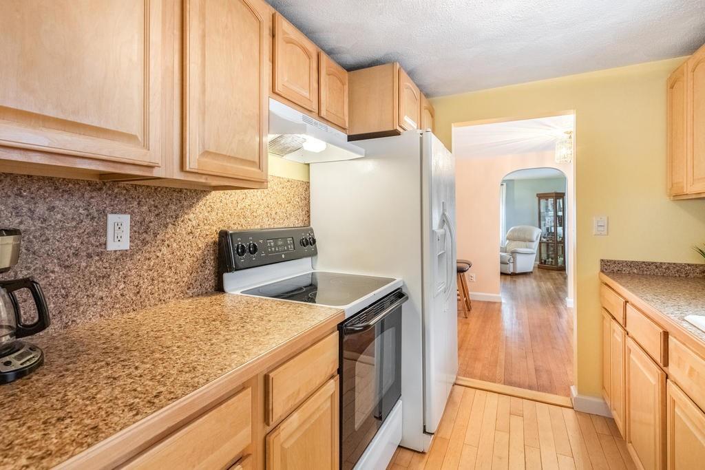 20 Grant Road Malden, MA 02148 - Photo 13 of 30 Gallery Image 13