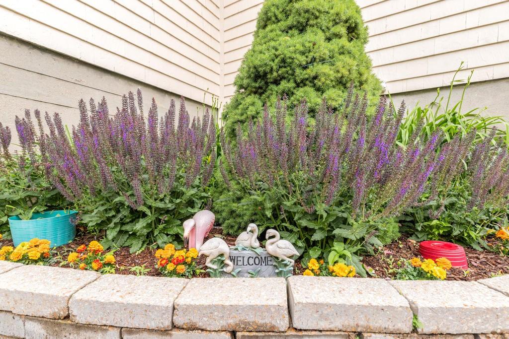 20 Grant Road Malden, MA 02148 - Photo 4 of 30 Gallery Image 4