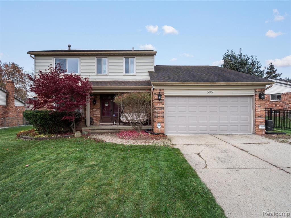 305 Torrent Court Rochester Hills, MI 48307 - Photo 2 of 36