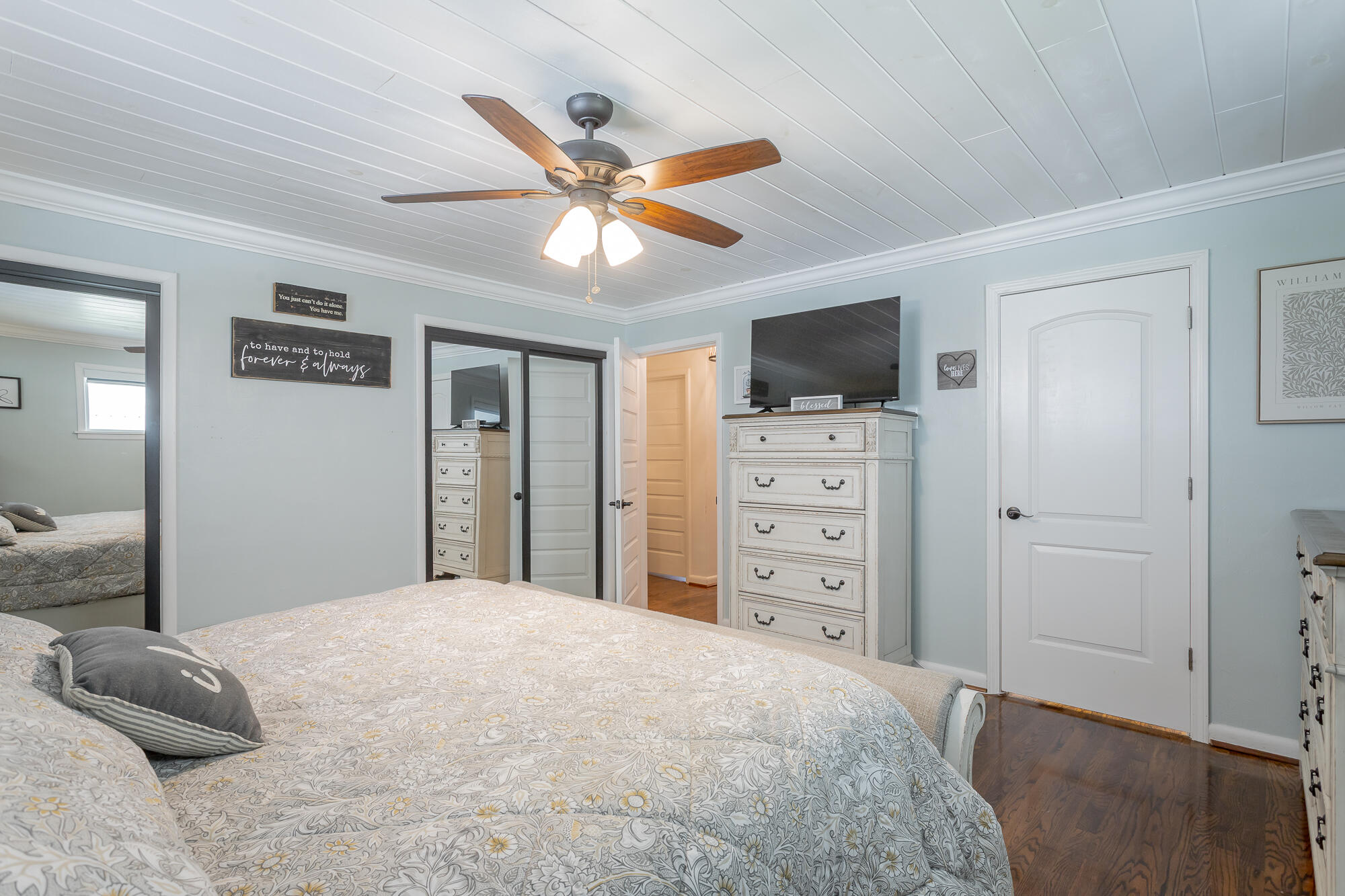 327 Irwin Avenue Decatur, TN 37322 - Photo 39 of 68 327 Irwin Avenue HD-32