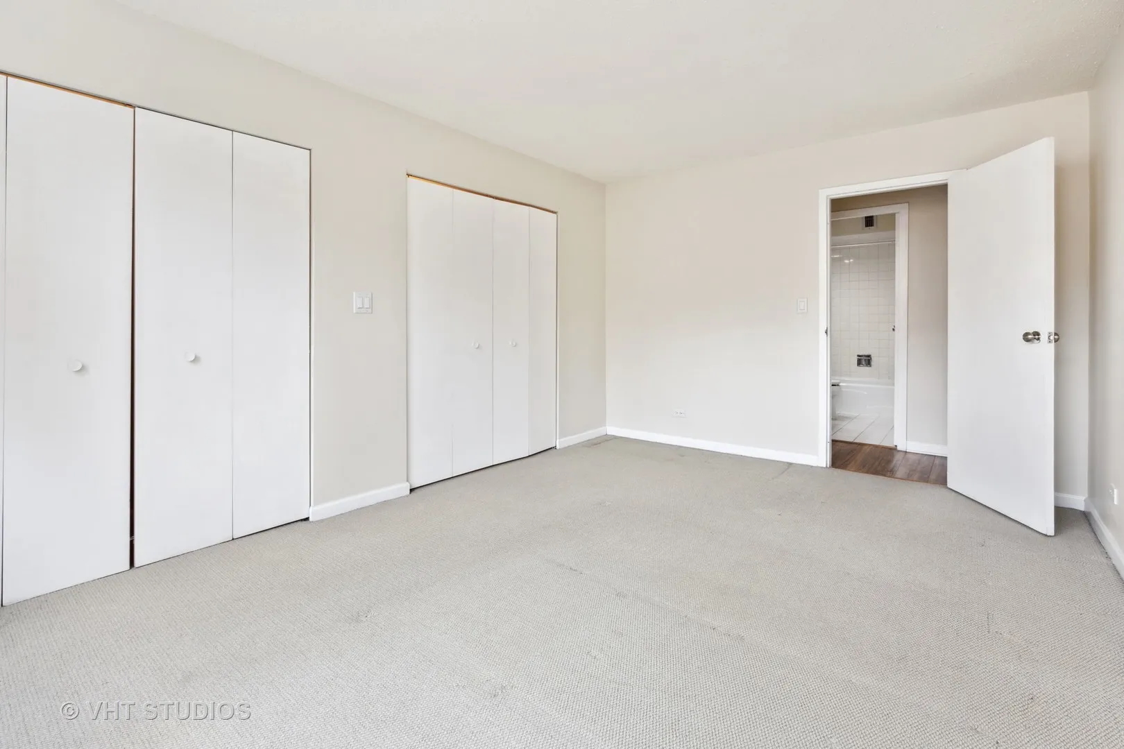 3033 North Sheridan Road, Unit 310 Chicago, IL 60657 - Photo 12 of 12 Gallery Image 12