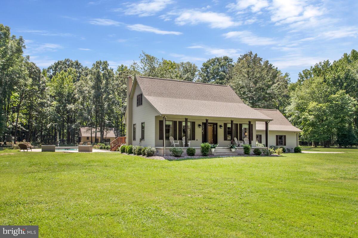 8149 Ventnor Road Pasadena, MD 21122 - Photo 3 of 40 Gallery Image 3