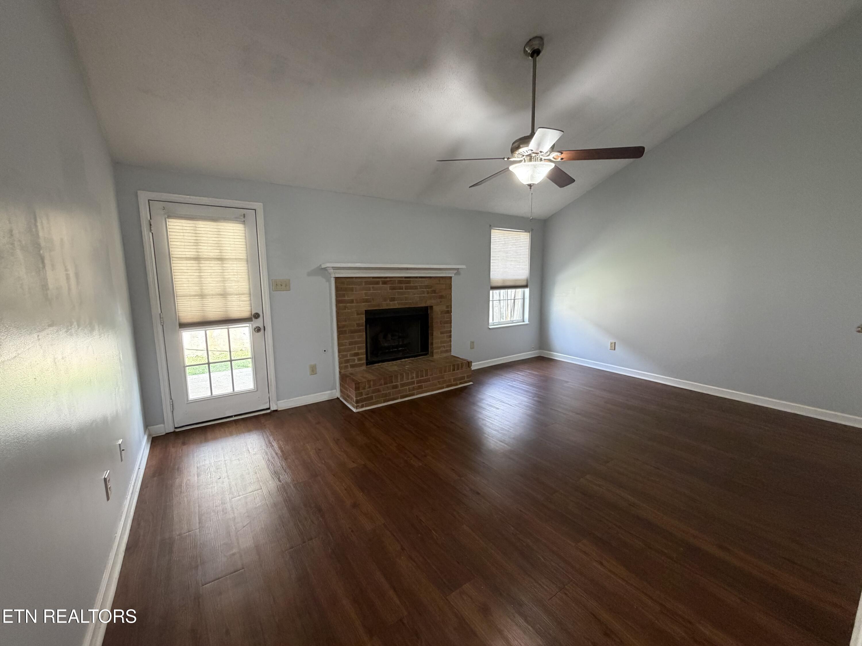 7908 Eldin Way Powell, TN 37849 - Photo 3 of 14 IMG_1092