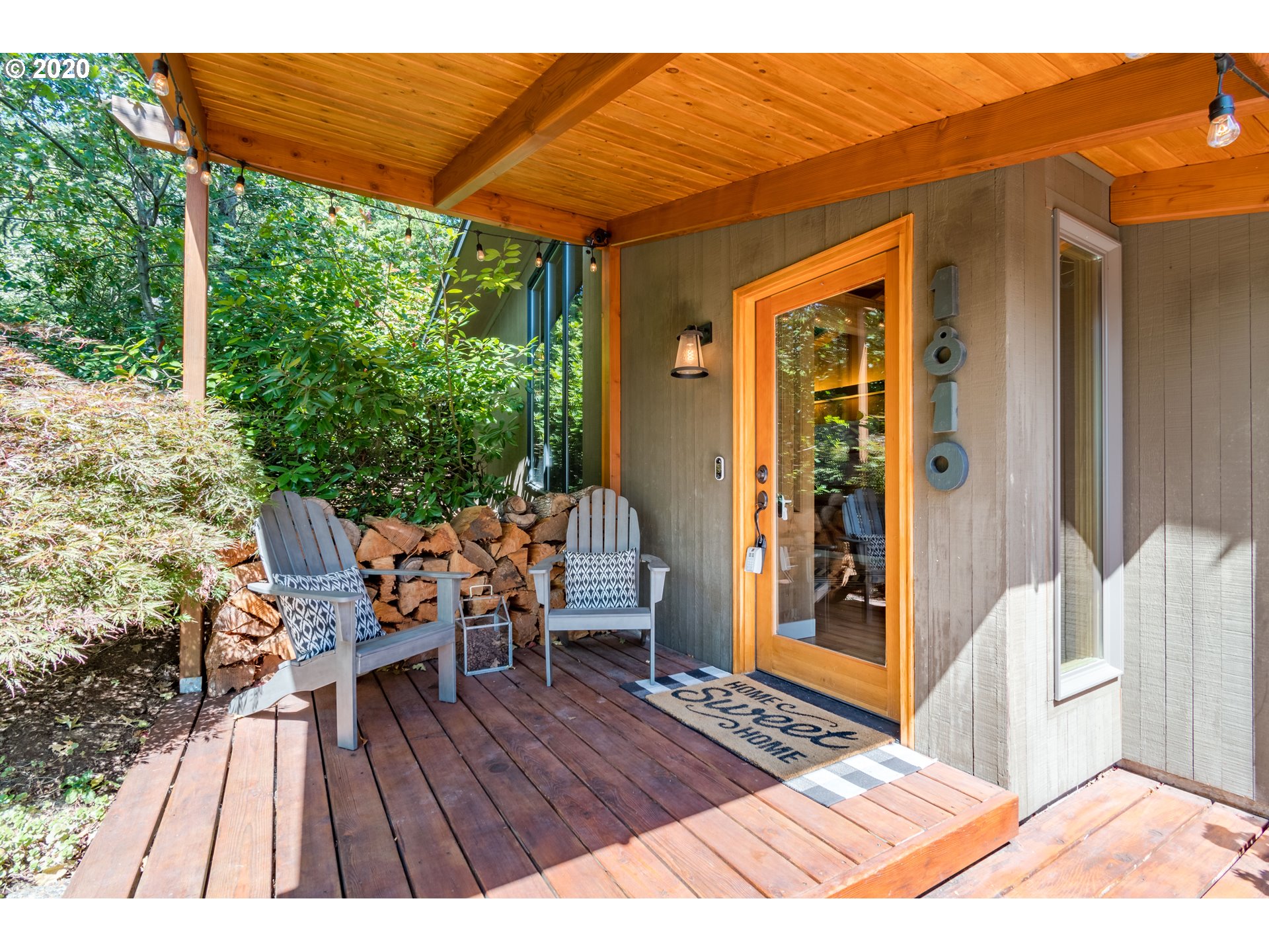1810 Tigertail Road Eugene, OR 97405 - Photo 3 of 32 Gallery Image 3