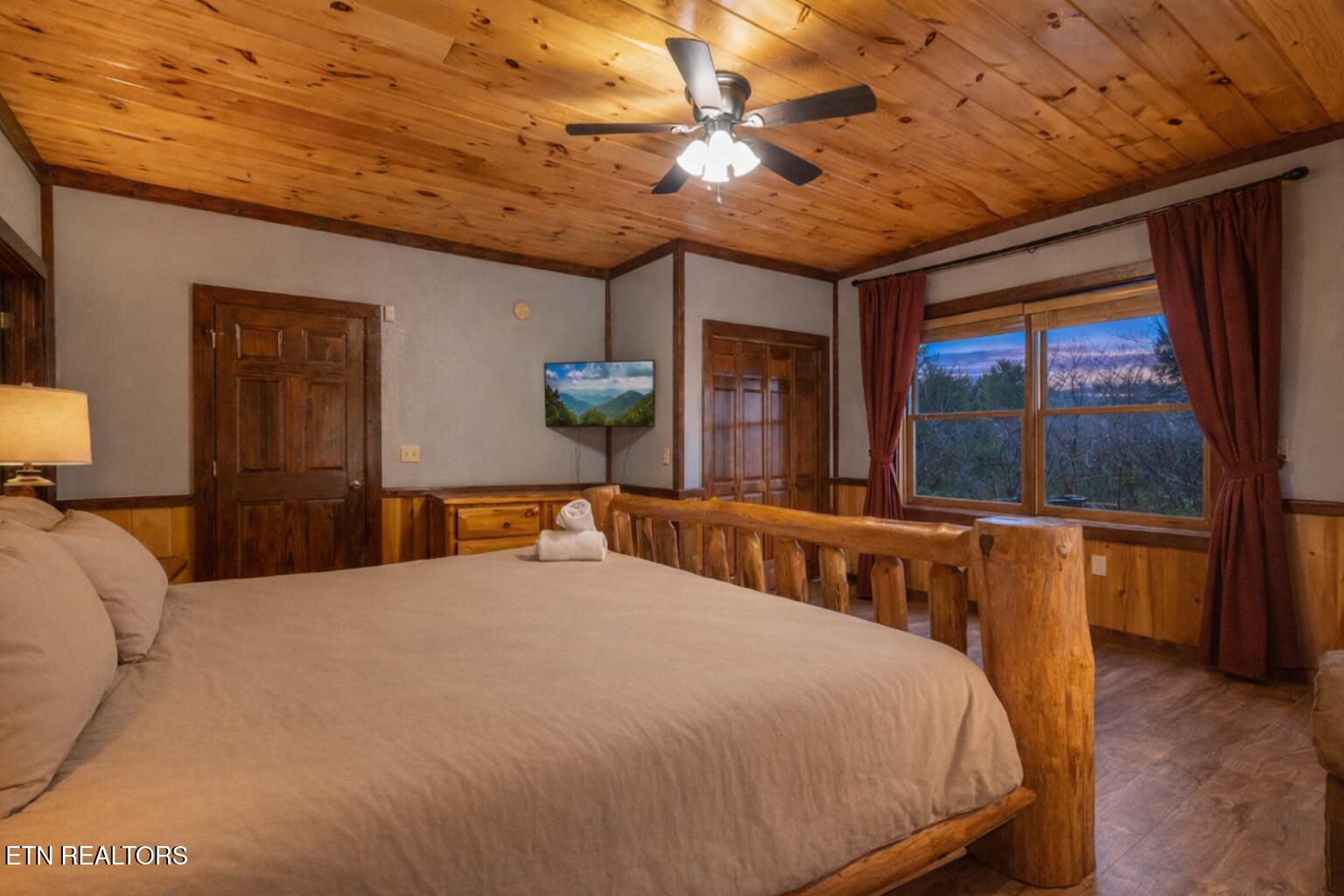 203 Amet Way Cosby, TN 37722 - Photo 19 of 32 Bedroom with King Bed for 203 Amet Way P