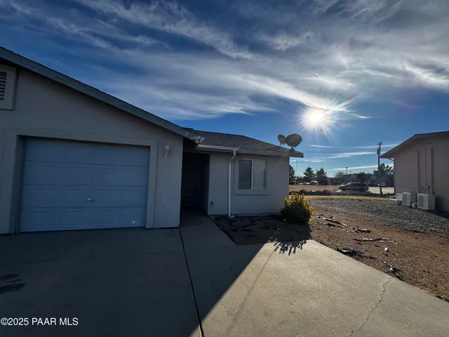 $1,500 | 3335 North Yavapai Court, Unit B, Prescott Valley, AZ 86314