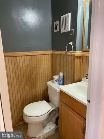 $2,250 | 222 West Colonial Street, Philadelphia, PA 19126