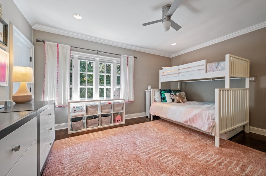 505 Ridge Road Kenilworth, IL 60043 - Photo 16 of 26 a bedroom with a bed and a large window